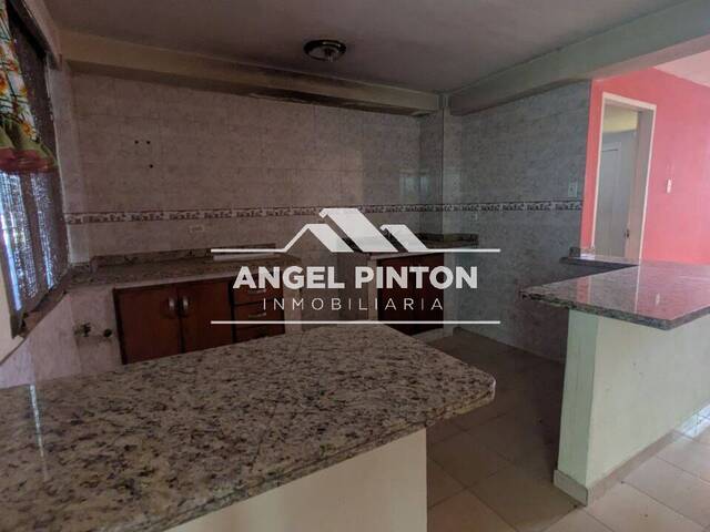 #8319 - APARTAMENTO para Venta en Maracaibo - V - 1