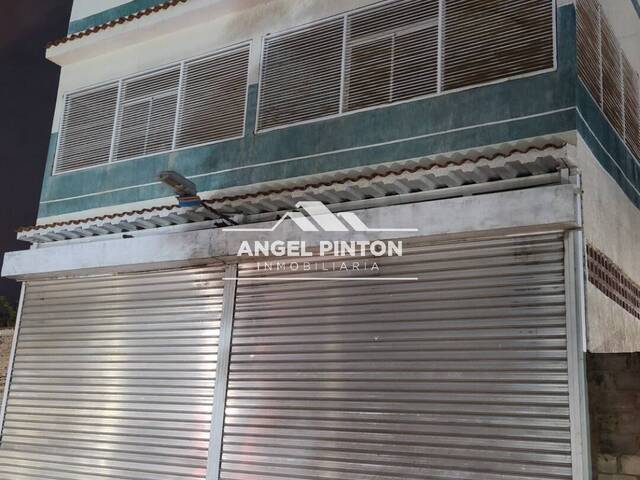 #8320 - CASA COMERCIAL para Alquiler en San Francisco - V - 1