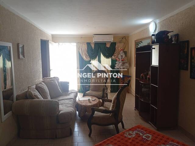 #8322 - CASA COMERCIAL para Venta en Maracaibo - V - 1