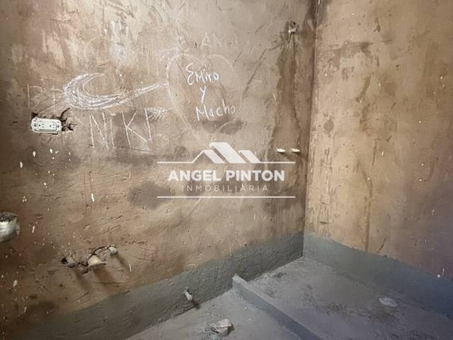 #25251 - CONJUNTO CERRADO para Venta en Maracaibo - V - 3