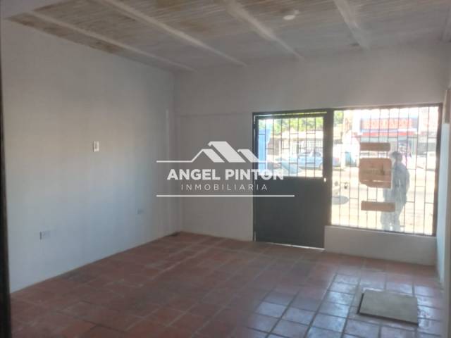 #8330 - LOCAL COMERCIAL para Alquiler en San Francisco - V - 1