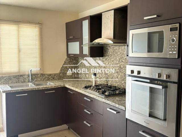 #8338 - CONJUNTO CERRADO para Venta en Maracaibo - V - 1