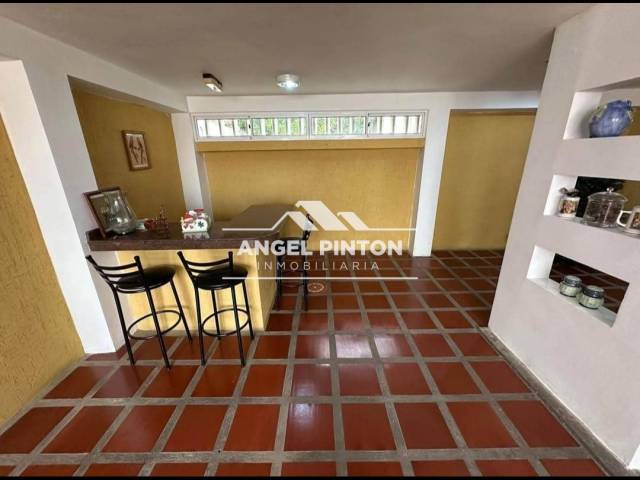 #83449 - CASA para Venta en Maracaibo - V - 3
