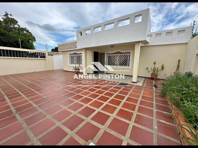 #83449 - CASA para Venta en Maracaibo - V - 1