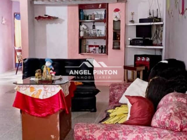 #8349 - CONJUNTO CERRADO para Venta en Araure - P - 2