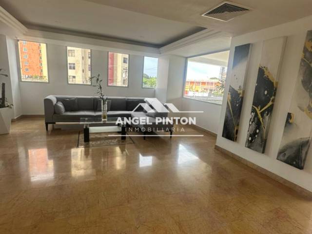 #8350 - APARTAMENTO para Alquiler en Maracaibo - V - 1