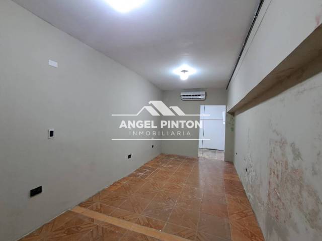 #0975 - LOCAL COMERCIAL para Venta en Maracaibo - V - 2