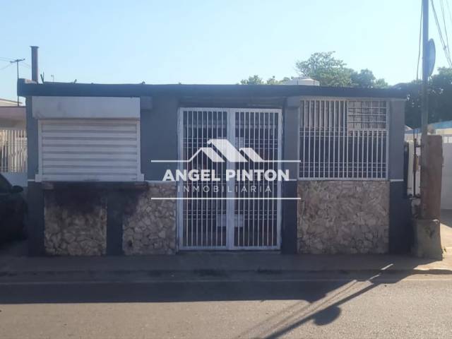 #8366 - LOCAL COMERCIAL para Alquiler en Maracaibo - V - 1