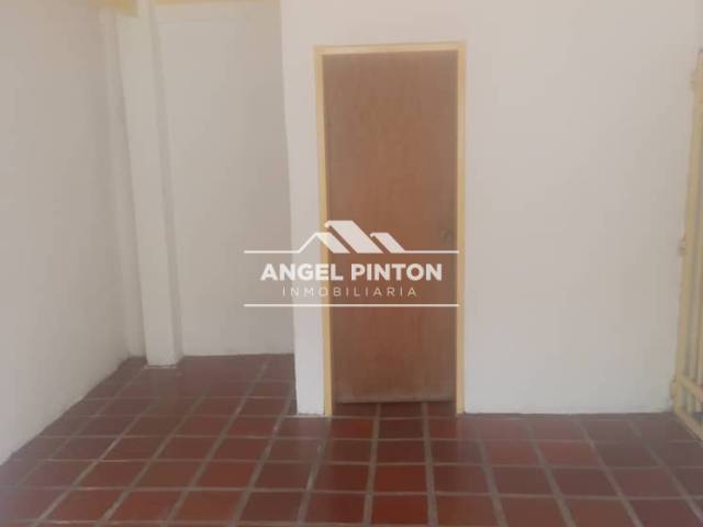 #8368 - LOCAL COMERCIAL para Alquiler en Barquisimeto - K - 2