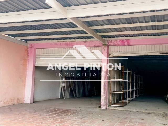 #8400 - LOCAL COMERCIAL para Venta en Acarigua - P - 1