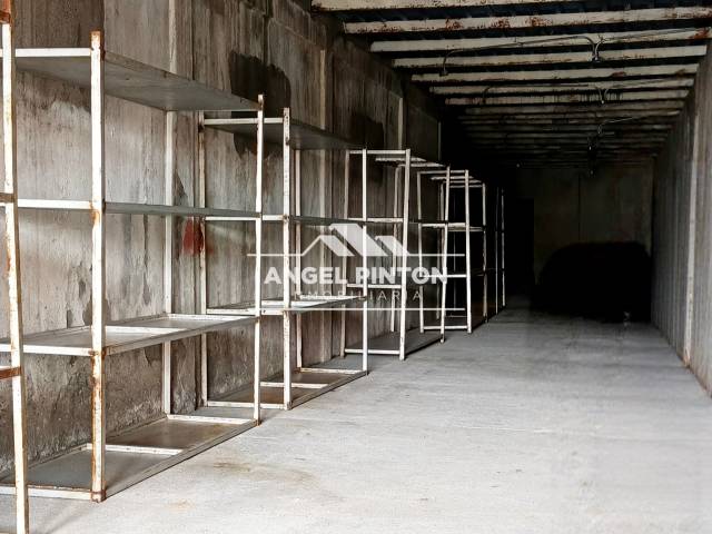 #8400 - LOCAL COMERCIAL para Venta en Acarigua - P - 2