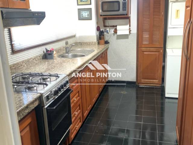 #8403 - APARTAMENTO para Venta en Maracaibo - V - 2