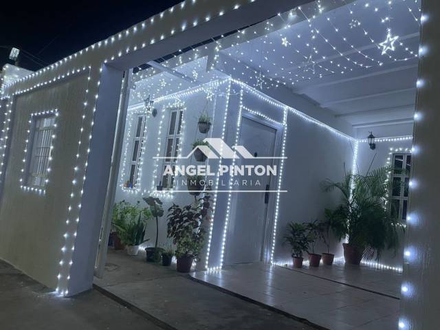 #8450 - CASA para Venta en Maracaibo - V - 2