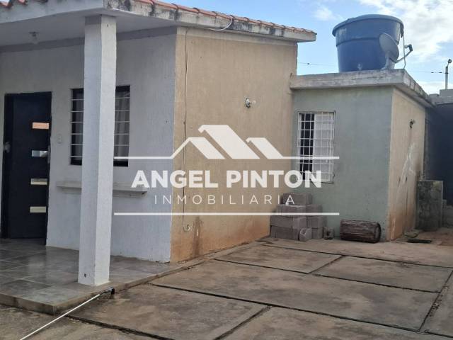 #8419 - CASA para Venta en Maracaibo - V - 2