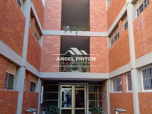 #8427 - APARTAMENTO para Venta en Barquisimeto - K - 1