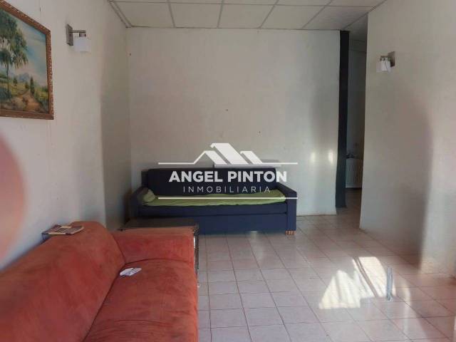 #8428 - CASA para Venta en Maracaibo - V - 2