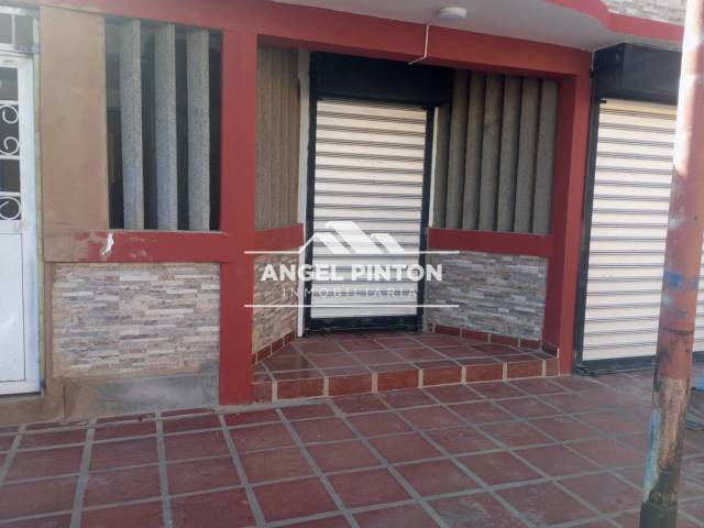#8435 - LOCAL COMERCIAL para Alquiler en San Francisco - V - 2