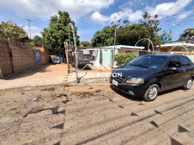 #8469 - CASA COMERCIAL para Venta en Maracaibo - V - 1