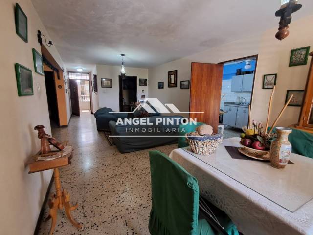 #0886 - APARTAMENTO para Venta en Maracaibo - V