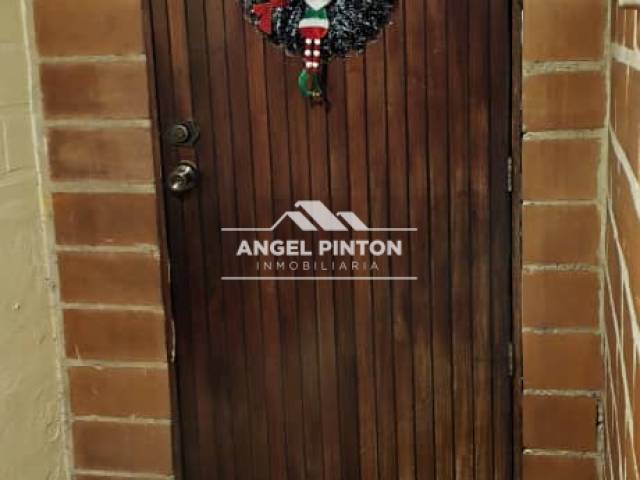 #8387 - CASA para Venta en Caracas - A - 1