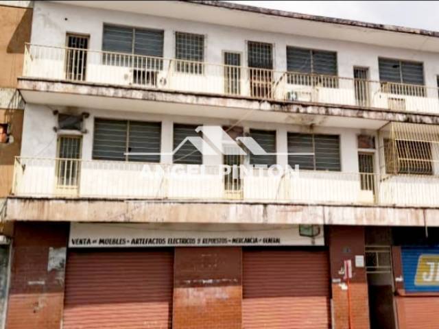 #8519 - EDIFICIO COMERCIAL para Venta en Acarigua - P - 1