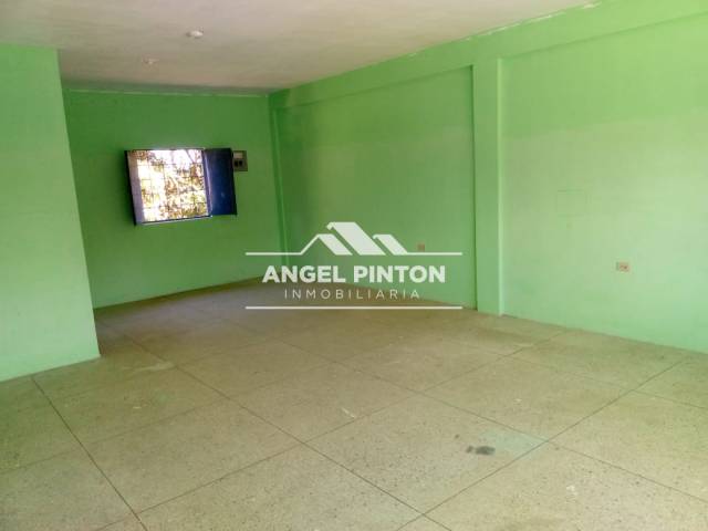 #050244 - LOCAL COMERCIAL para Alquiler en San Rafael del Moján - V - 2