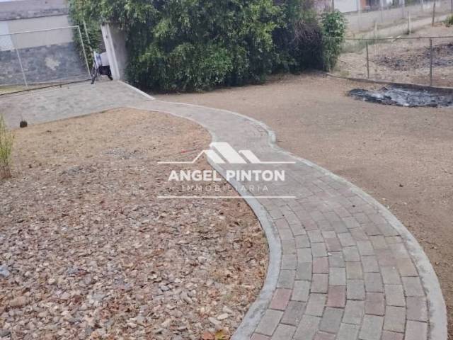 #81585 - CASA para Venta en Barquisimeto - K - 2