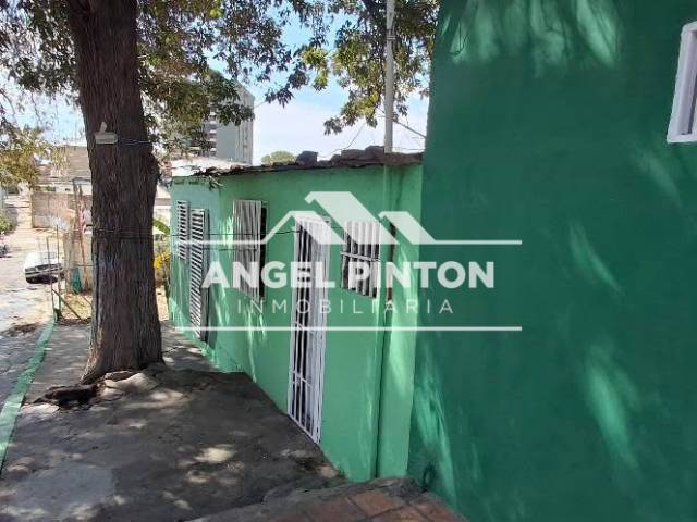 #8612 - CASA COMERCIAL para Venta en Maracaibo - V - 3