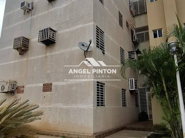 #8620 - APARTAMENTO para Venta en Maracaibo - V - 3