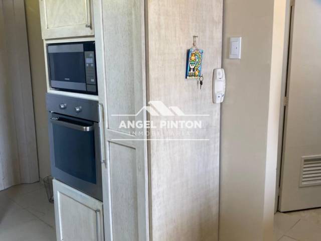 #230107 - APARTAMENTO para Alquiler en Maracaibo - V - 3