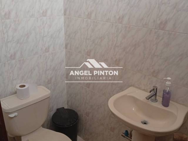 #8645 - OFICINA para Alquiler en Maracaibo - V - 3