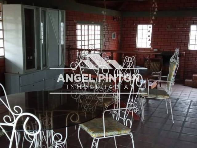#8650 - CHALET para Venta en Trujillo - T - 3