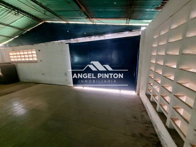 #8656 - GALPÓN / BODEGA para Alquiler en Maracaibo - V - 1