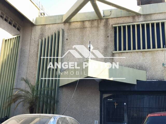 #8671 - GALPÓN / BODEGA para Alquiler en Maracaibo - V - 2