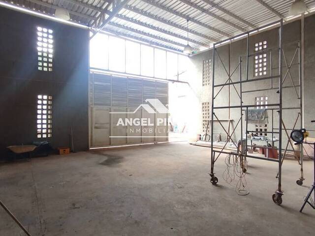 #022026 - GALPÓN / BODEGA para Venta en Maracaibo - V - 2