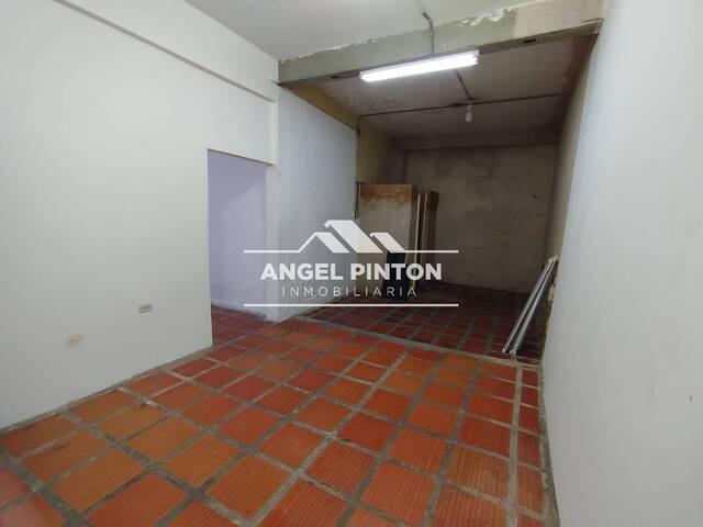 #8702 - LOCAL COMERCIAL para Alquiler en Maracaibo - V - 1