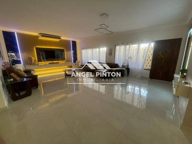 #8701 - CASA para Venta en Maracaibo - V - 1