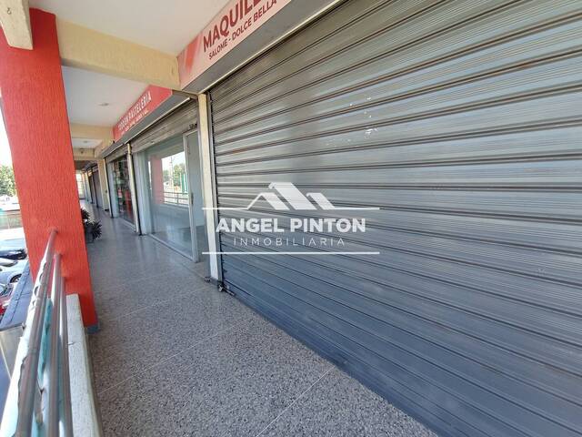 #8709 - LOCAL COMERCIAL para Alquiler en San Francisco - V - 2