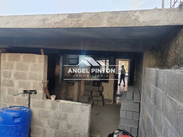 #8712 - CASA para Venta en Araure - P - 2