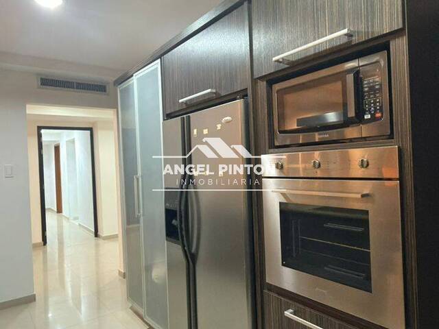 #8727 - APARTAMENTO para Alquiler en Maracaibo - V - 3