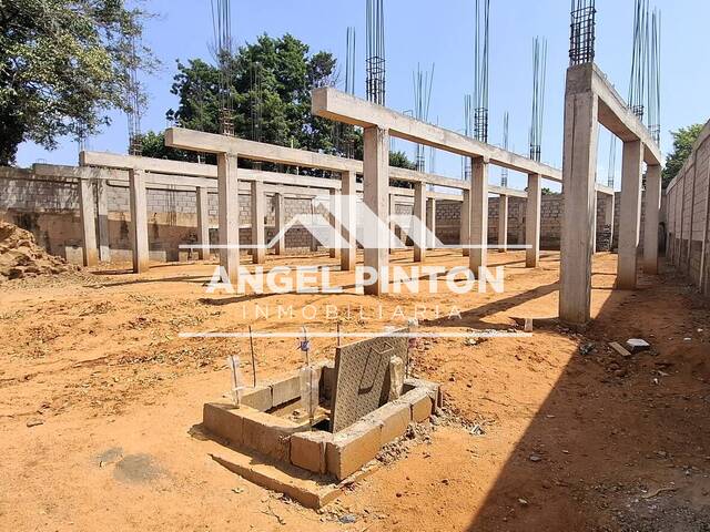 #8737 - TERRENO para Venta en Maracaibo - V - 1