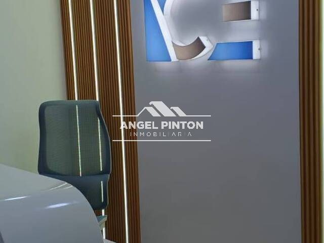 #8739 - OFICINA para Alquiler en Maracaibo - V - 3