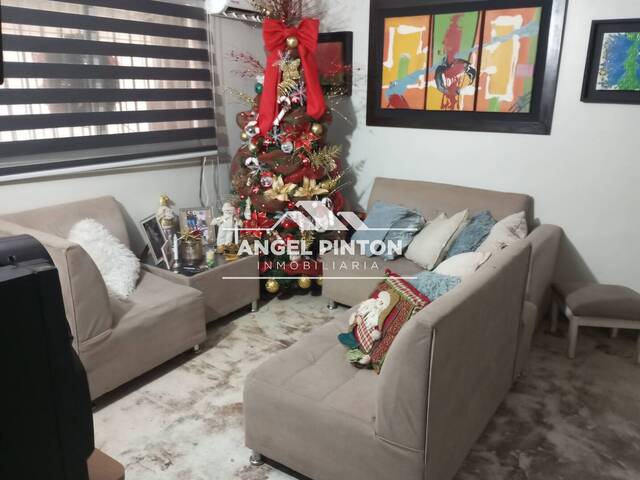 #8395 - CASA para Venta en San Francisco - V