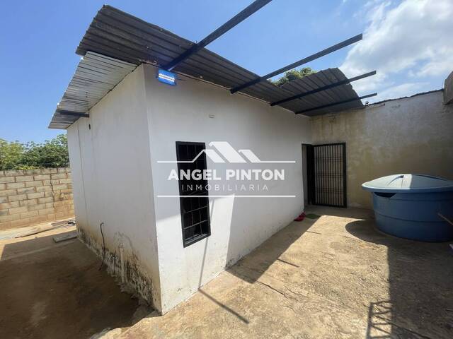 #8784 - CASA para Venta en Maracaibo - V - 3