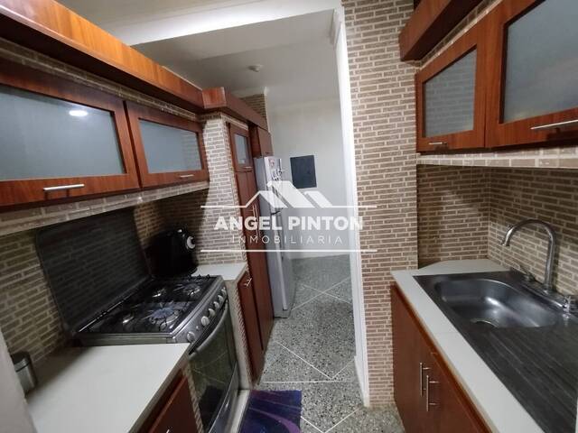 #8795 - APARTAMENTO para Venta en Maracaibo - V - 2