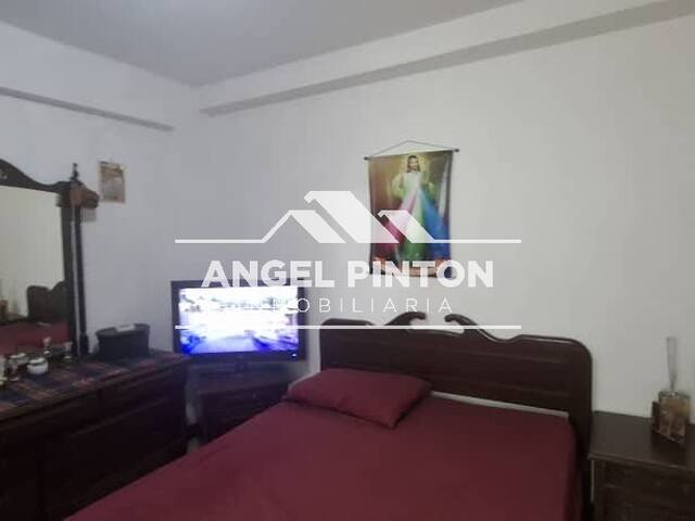 #8800 - APARTAMENTO para Venta en Maracaibo - V - 3