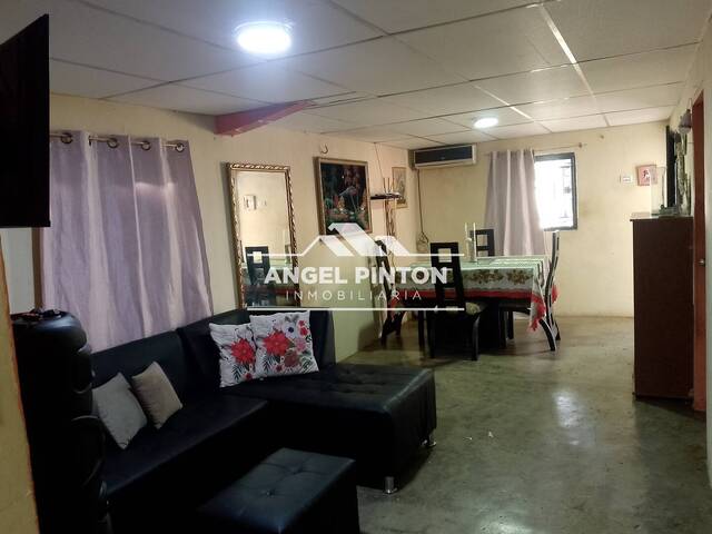 #82821 - CASA para Venta en Maracaibo - V