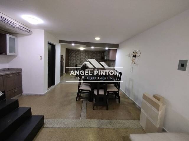 #8831 - CONJUNTO CERRADO para Venta en Maracaibo - V - 3