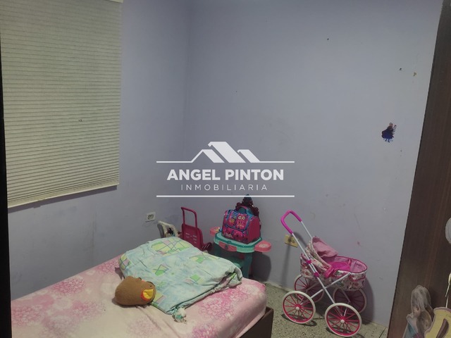 #8833 - CASA para Venta en San Francisco - V