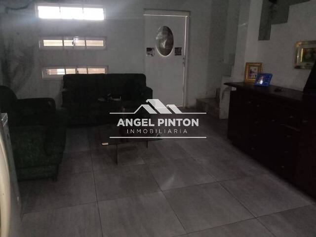 #8835 - CONJUNTO CERRADO para Venta en San Francisco - V